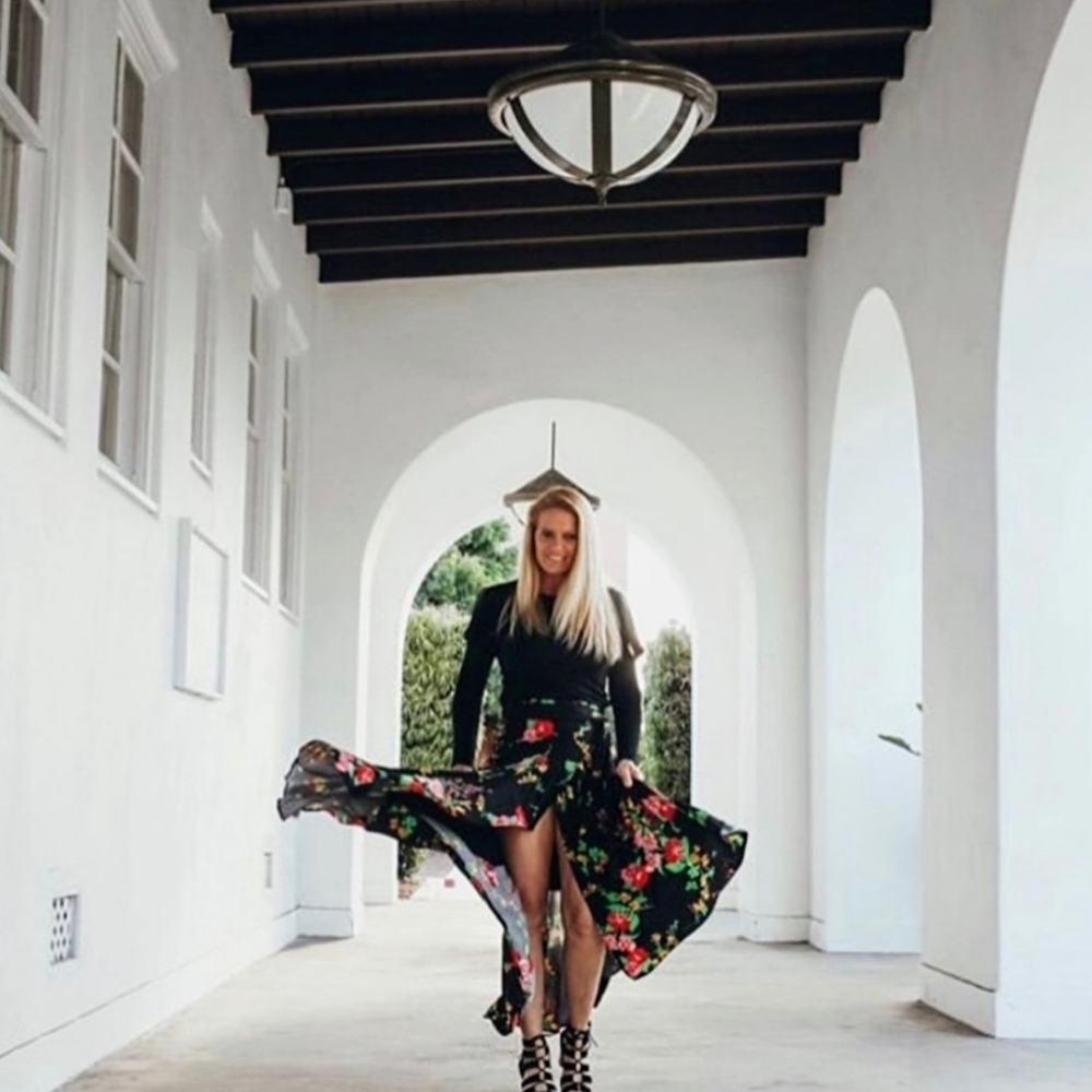 NWT Cabi Sophia Drama Skirt Style 5700